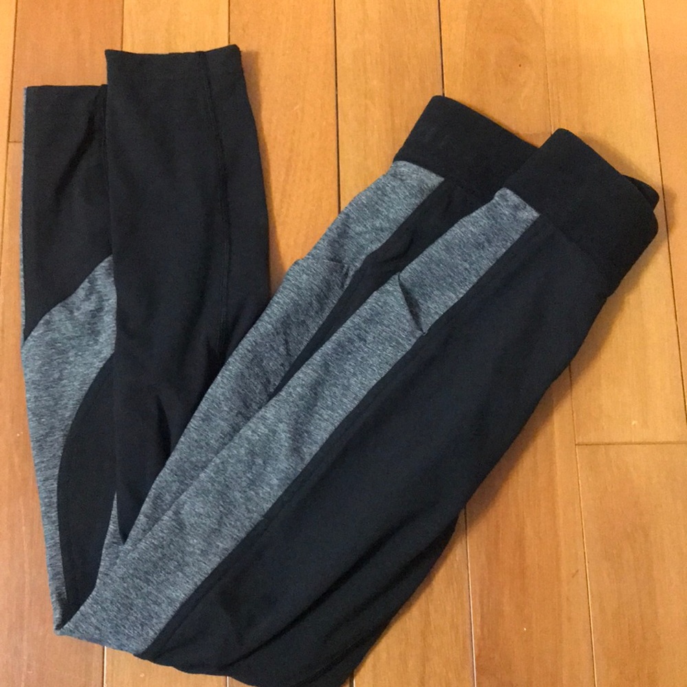 Lululemon box it out legging size 4